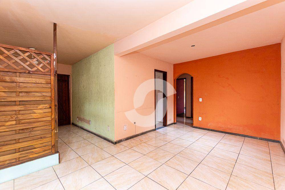 Casa à venda com 7 quartos, 300m² - Fátima,Niterói