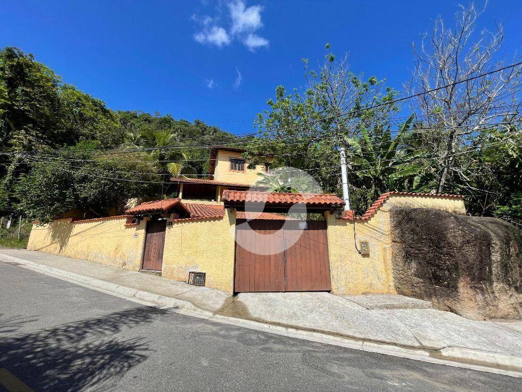 Casa à venda com 4 quartos, 160m² - Santo Antônio,Niterói
