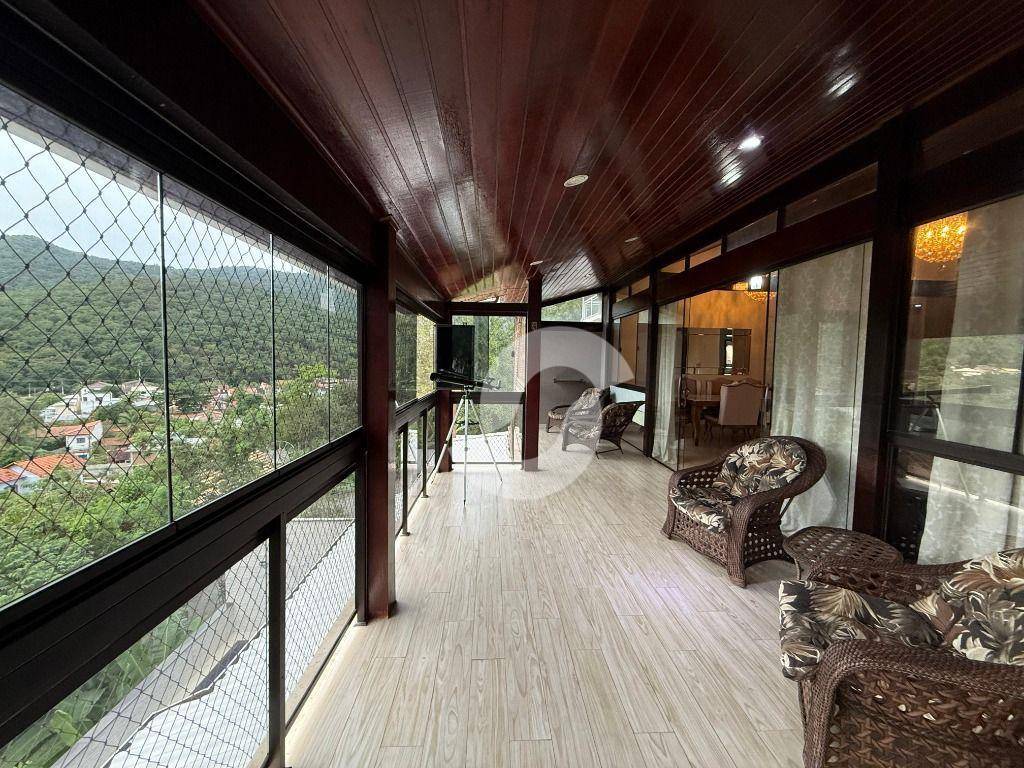  - Casa com 4 dormitórios à venda, 450 m² por R$ 1.660.000,00 - Maravista - Niterói/RJ