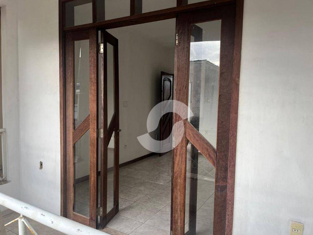 Casa à venda com 4 quartos, 270m² - Fonseca,Niterói