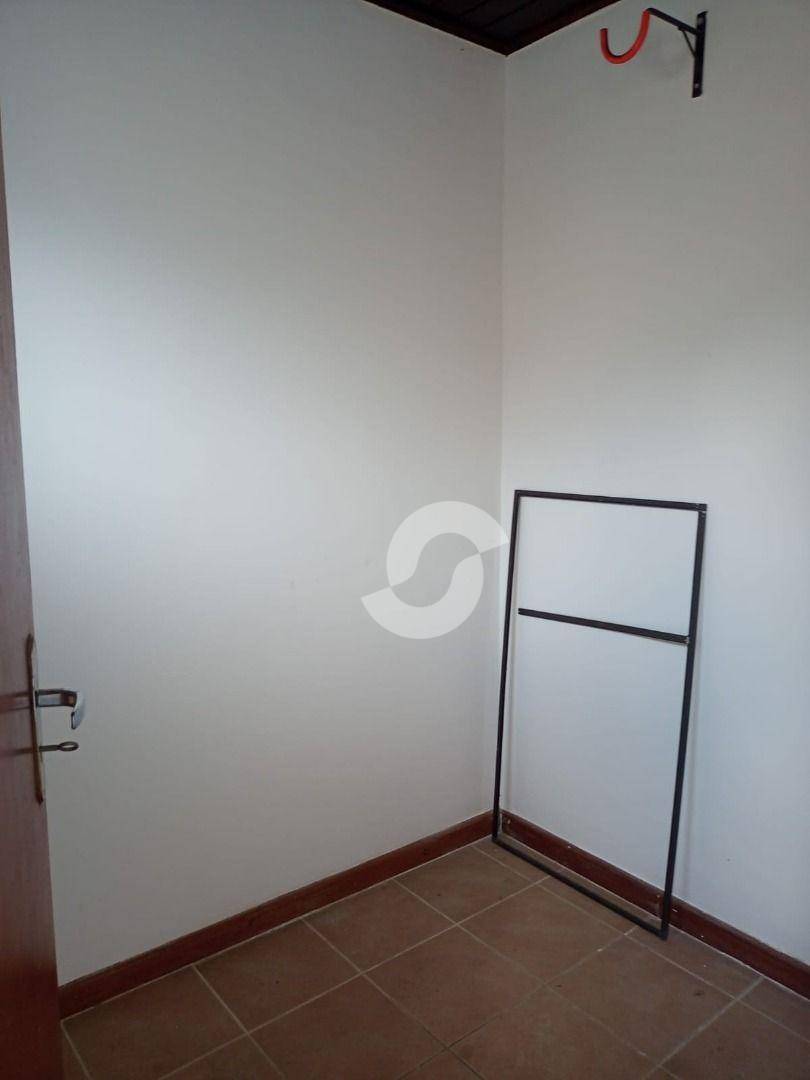 Casa à venda com 2 quartos, 117m² - Serra Grande,Niterói