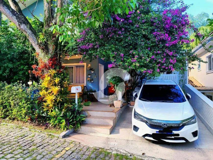 Casa à venda com 4 quartos, 140m² - Pendotiba,Niterói