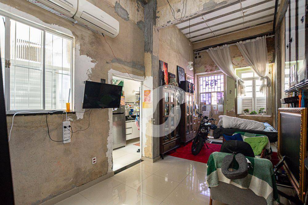 Casa à venda com 3 quartos, 110m² - São Domingos,Niterói