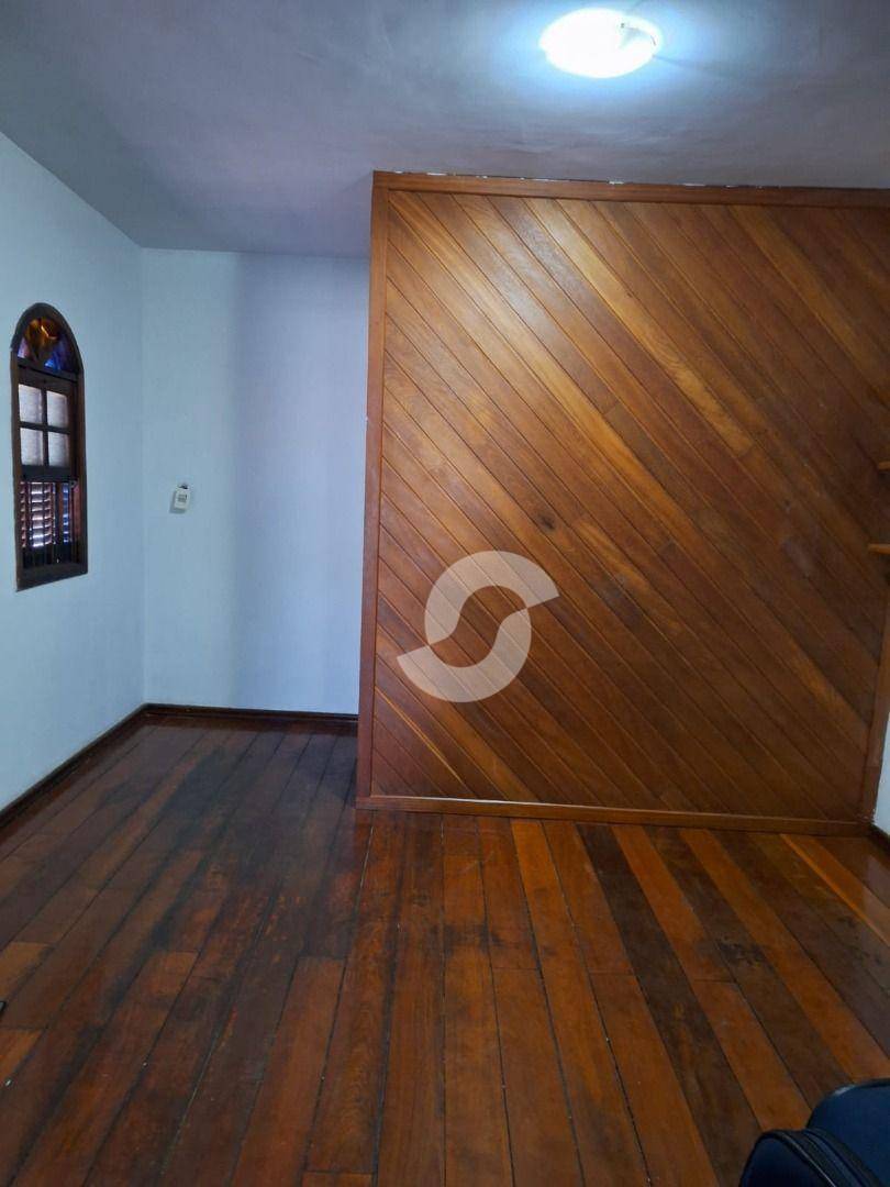 Casa à venda com 3 quartos, 168m² - Fonseca,Niterói