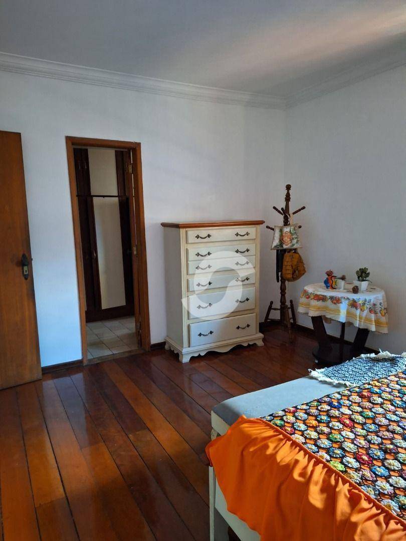 Casa à venda com 3 quartos, 168m² - Fonseca,Niterói