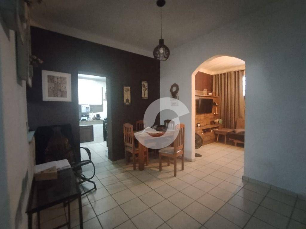 Casa à venda com 3 quartos, 150m² - Santa Rosa,Niterói