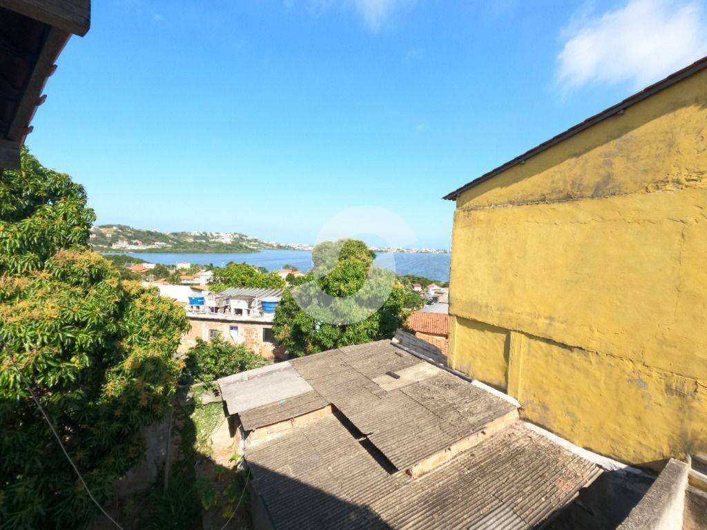  - Casa à venda, 320 m² por R$ 649.000,00 - Piratininga - Niterói/RJ