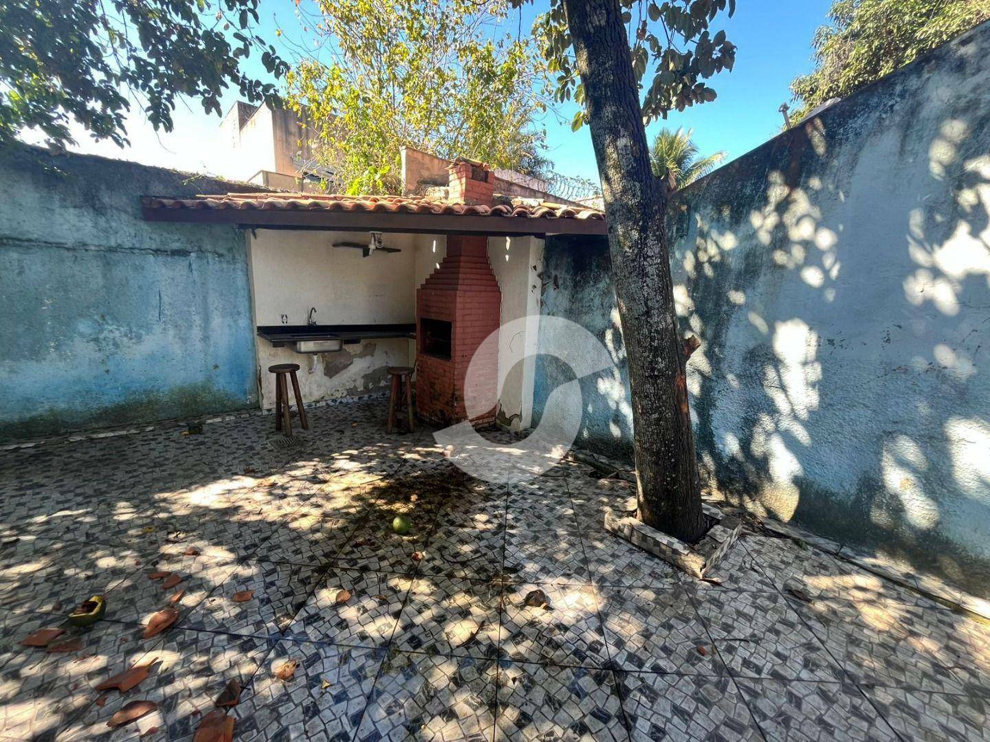 Casa à venda com 3 quartos, 224m² - Serra Grande,Niterói