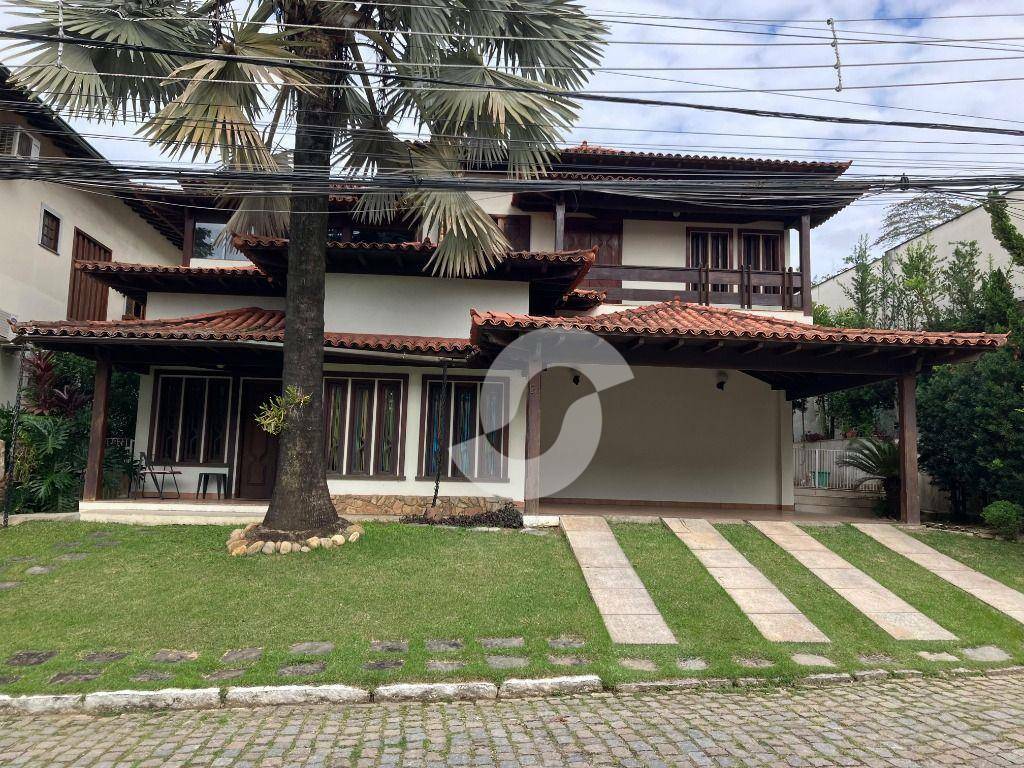 Casa à venda com 4 quartos, 280m² - Badu,Niterói