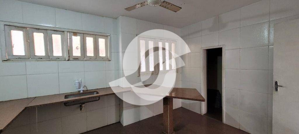 Casa à venda com 5 quartos, 217m² - Icaraí,Niterói