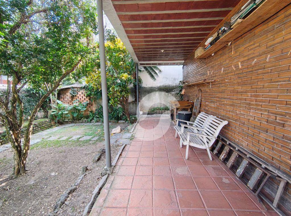 Casa à venda com 3 quartos, 255m² - São Francisco,Niterói