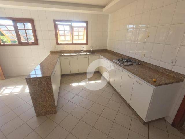  - Casa com 4 dormitórios à venda, 281 m² por R$ 900.000,00 - Badu - Niterói/RJ