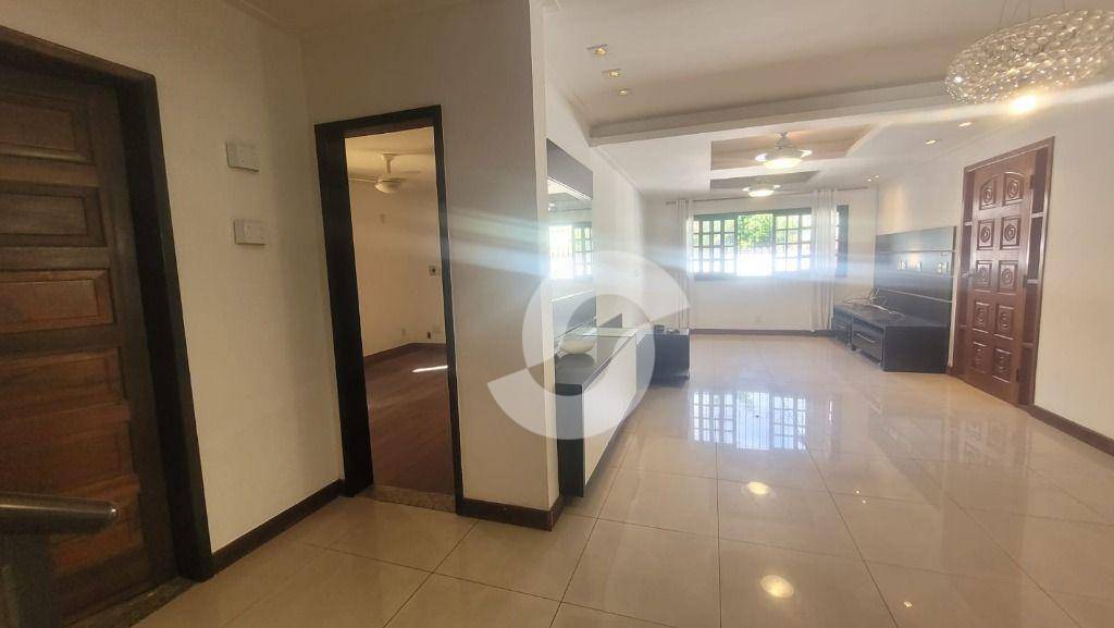  - Casa à venda, 314 m² por R$ 1.600.000,00 - São Francisco - Niterói/RJ