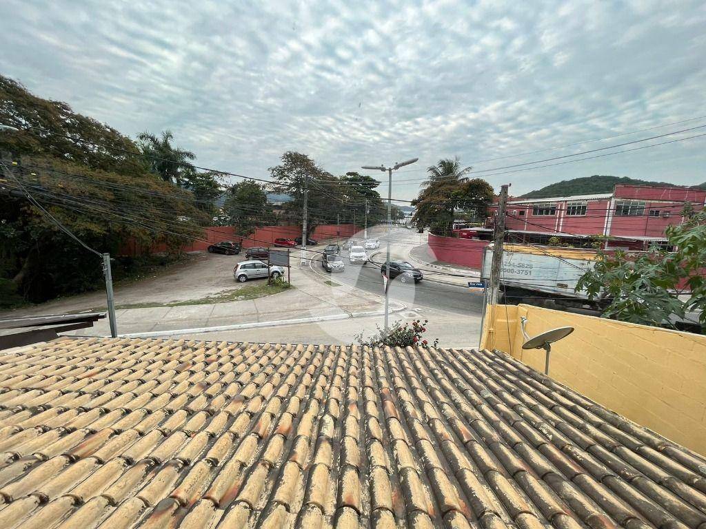 Casa à venda com 3 quartos, 280m² - Itaipu,Niterói