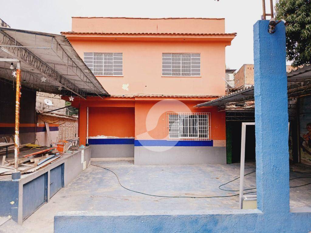 Prédio comercial à venda com 4 quartos, 236m² - Pendotiba,Niterói