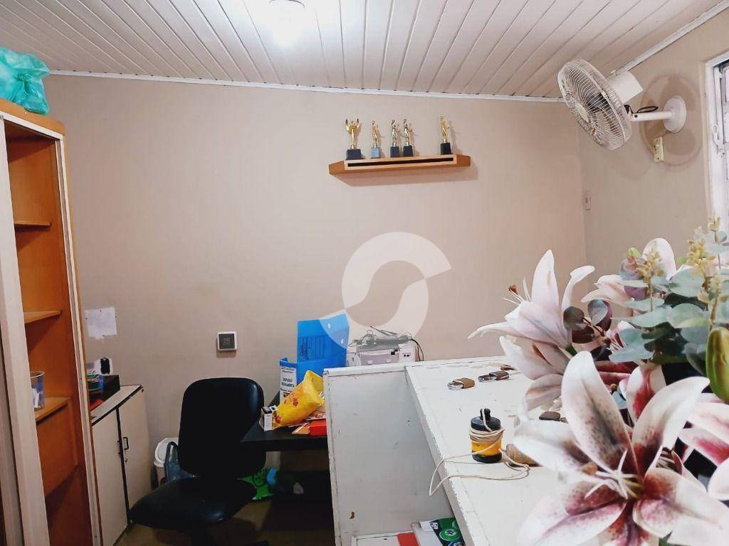  - Casa com 4 dormitórios à venda, 236 m² por R$ 800.000,00 - Pendotiba - Niterói/RJ