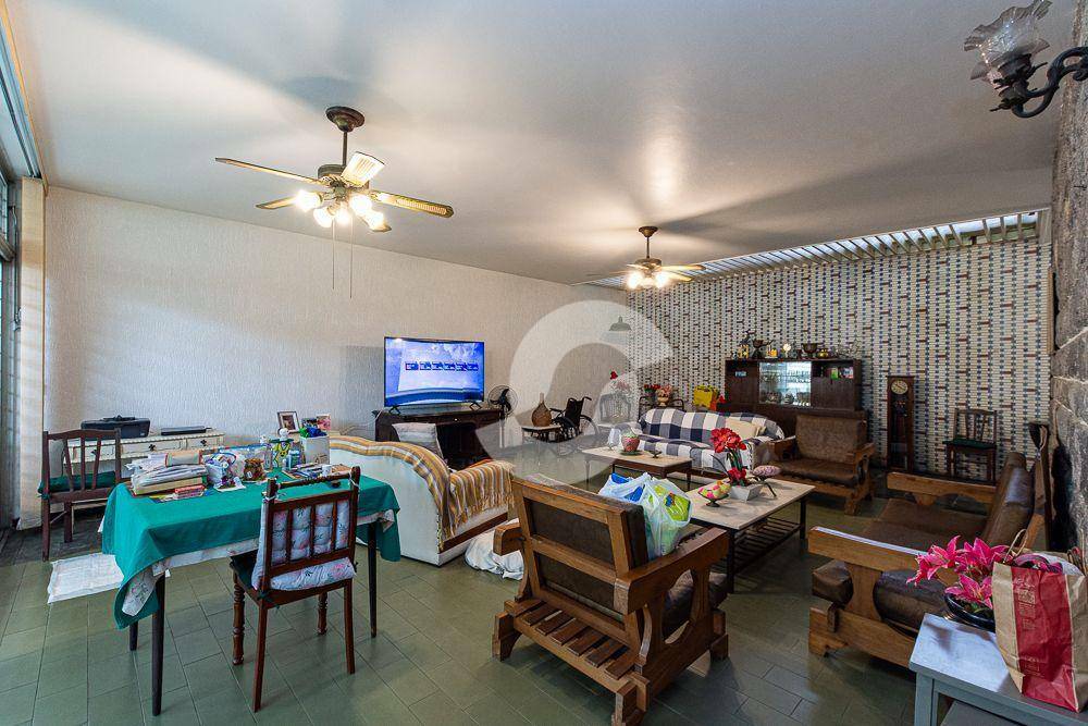 Casa à venda com 4 quartos, 310m² - São Francisco,Niterói