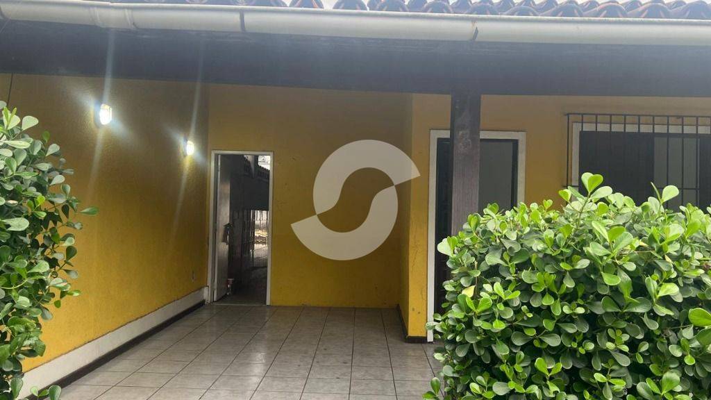 Casa à venda com 3 quartos, 110m² - Itaipu,Niterói