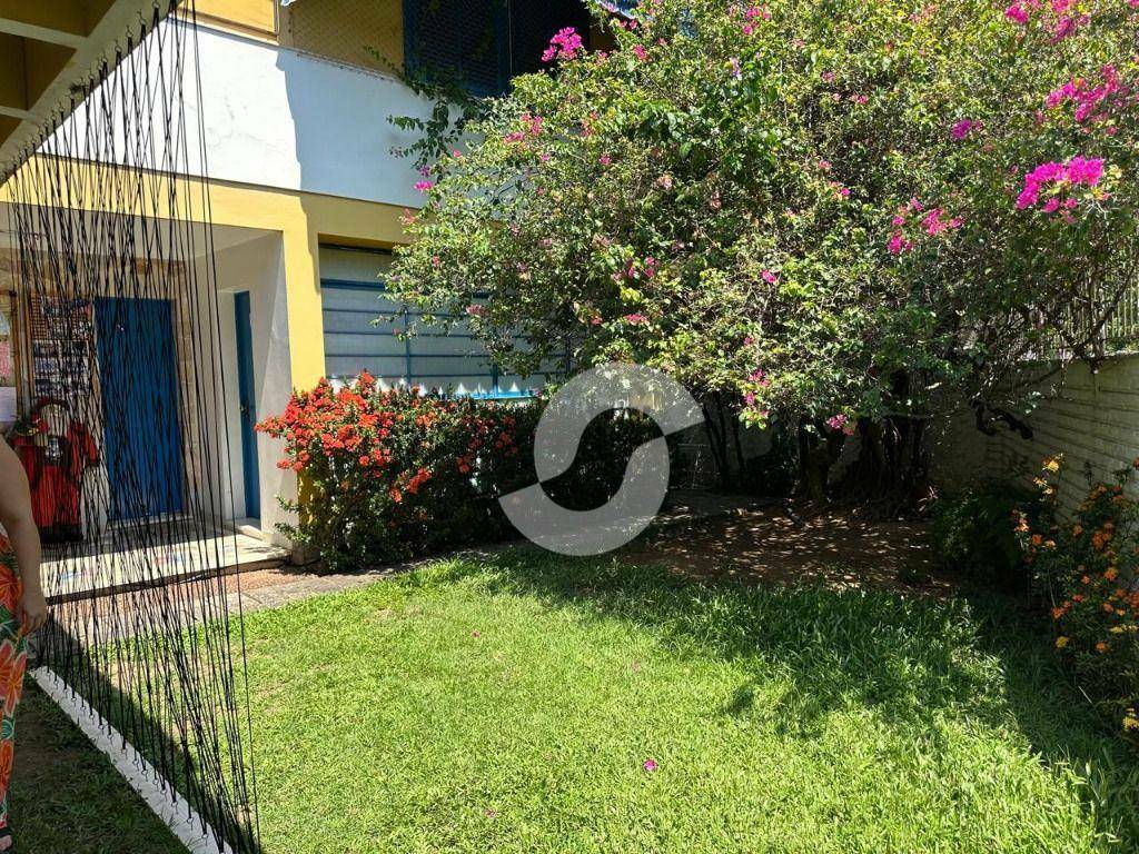 Casa à venda com 4 quartos, 258m² - São Francisco,Niterói