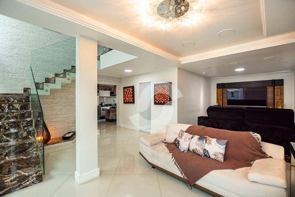  - Casa com 3 dormitórios à venda, 219 m² por R$ 1.800.000,00 - Badu - Niterói/RJ