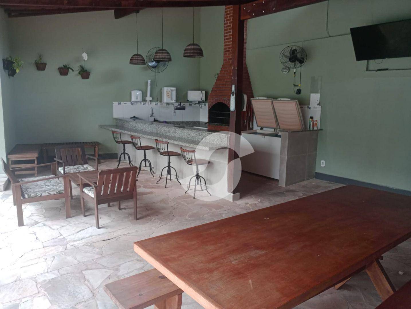 Casa à venda com 2 quartos, 94m² - Mata Paca,Niterói