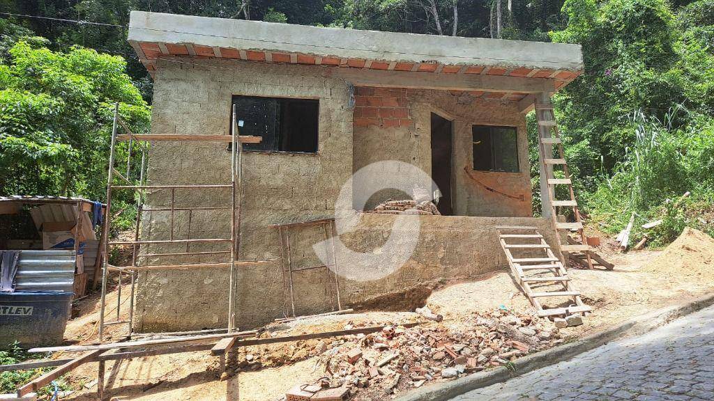 Casa à venda com 2 quartos, 70m² - Piratininga,Niterói