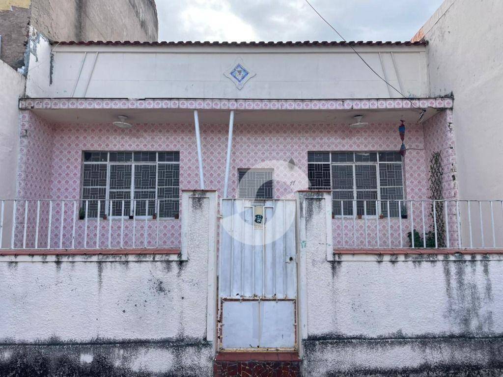 Casa à venda com 1 quarto, 56m² - Barreto,Niterói