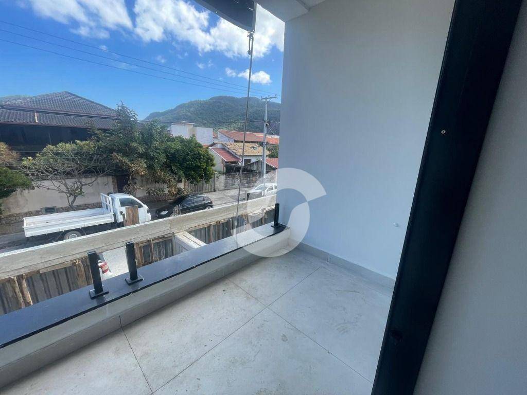 Casa à venda com 4 quartos, 280m² - Piratininga,Niterói