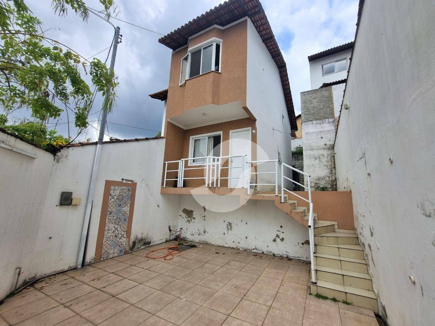 Casa à venda com 2 quartos, 69m² - Largo do Barradas,Niterói