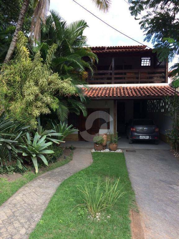 Casa à venda com 5 quartos, 330m² - Piratininga,Niterói
