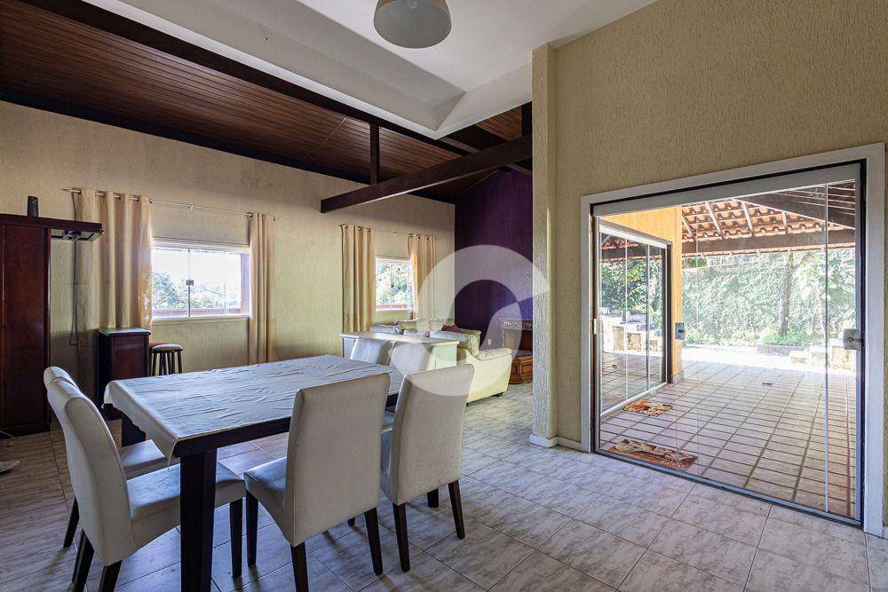  - Casa com 4 dormitórios à venda, 300 m² por R$ 990.000,00 - Badu - Niterói/RJ