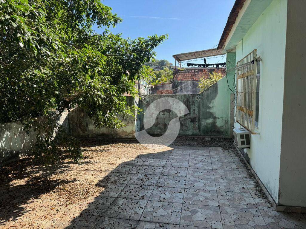 Casa à venda com 4 quartos, 150m² - Fonseca,Niterói