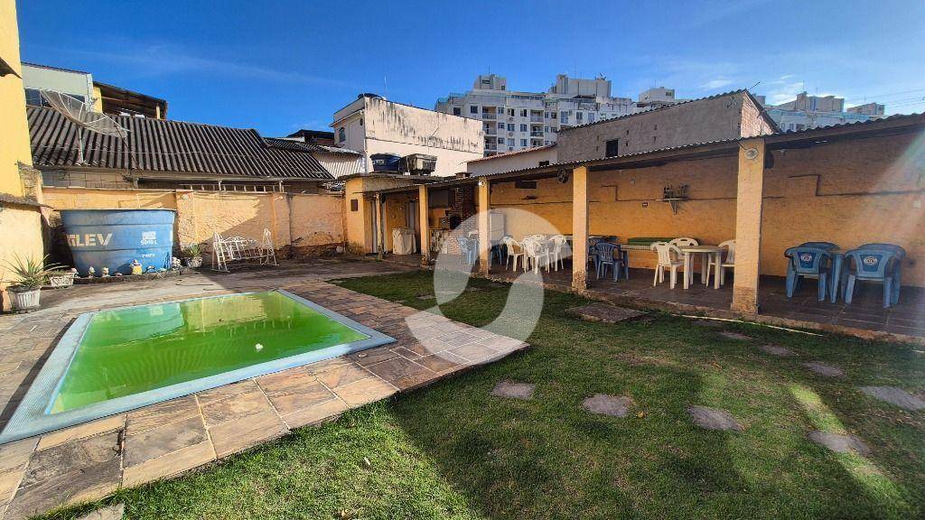 Casa à venda com 3 quartos, 88m² - Barreto,Niterói