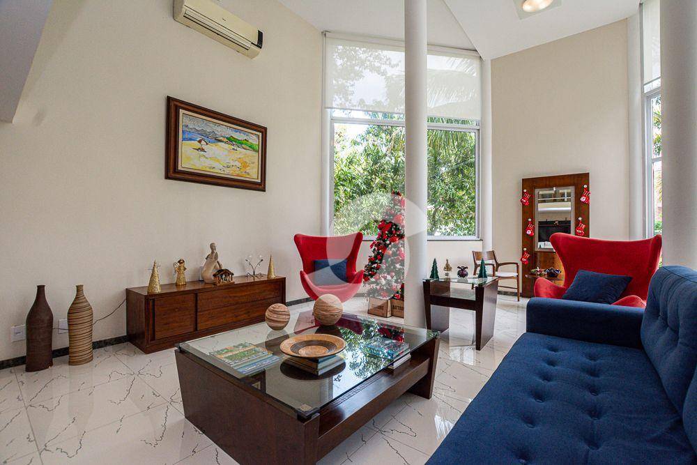  - Luxo, Exclusividade e Segurança no Ubá Independência – Casa Duplex com Piscina e 3 Suítes