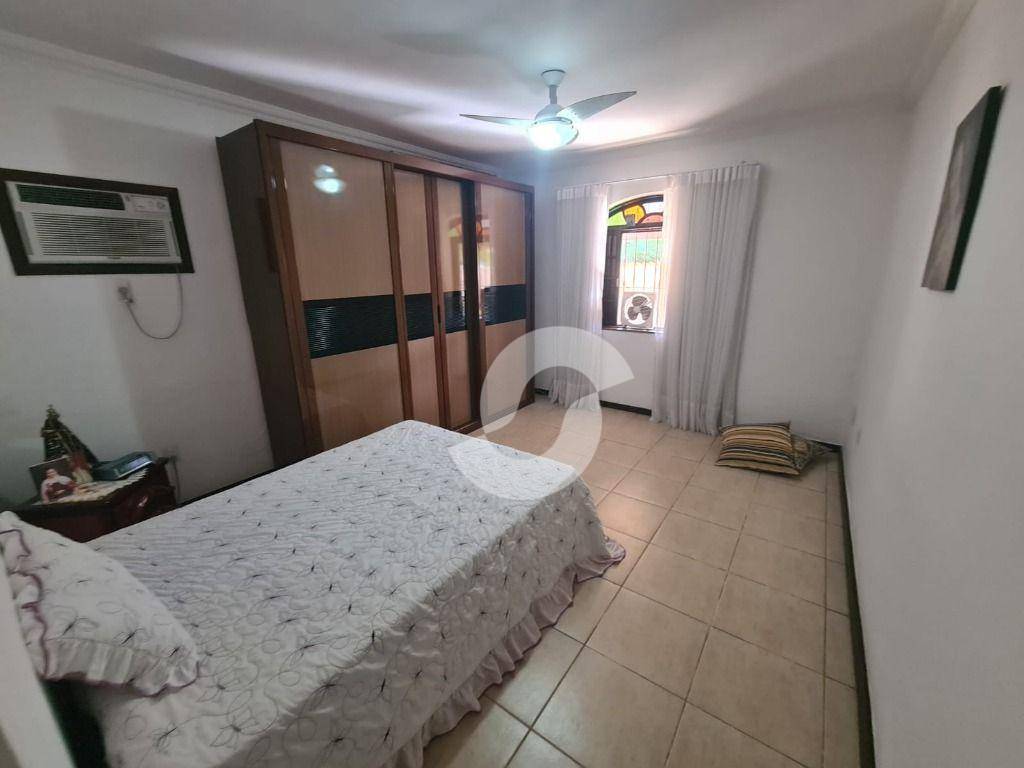 Casa à venda com 4 quartos, 200m² - Várzea das Moças,Niterói