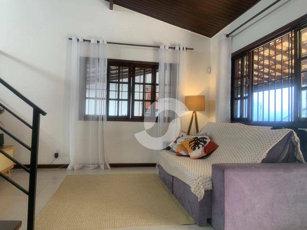 Casa à venda com 3 quartos, 223m² - Itaipu,Niterói