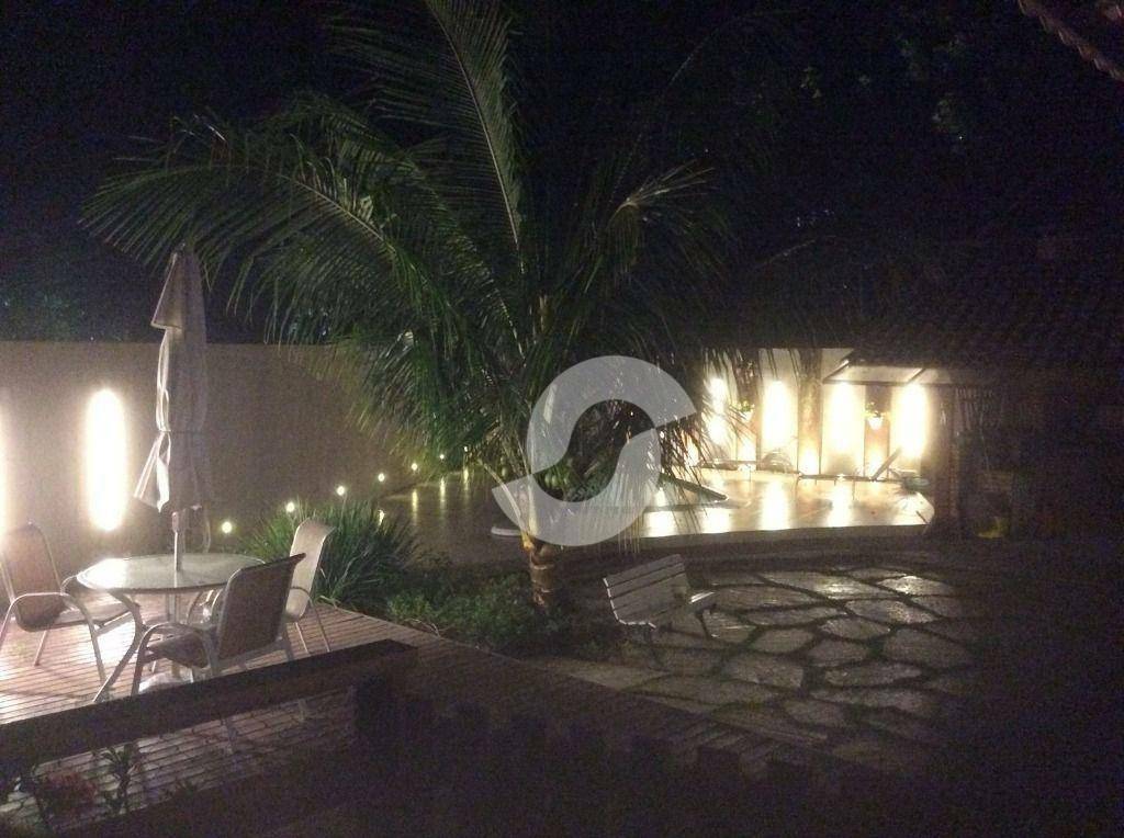  - Casa com 4 dormitórios à venda, 276 m² por R$ 3.000.000,00 - Camboinhas - Niterói/RJ