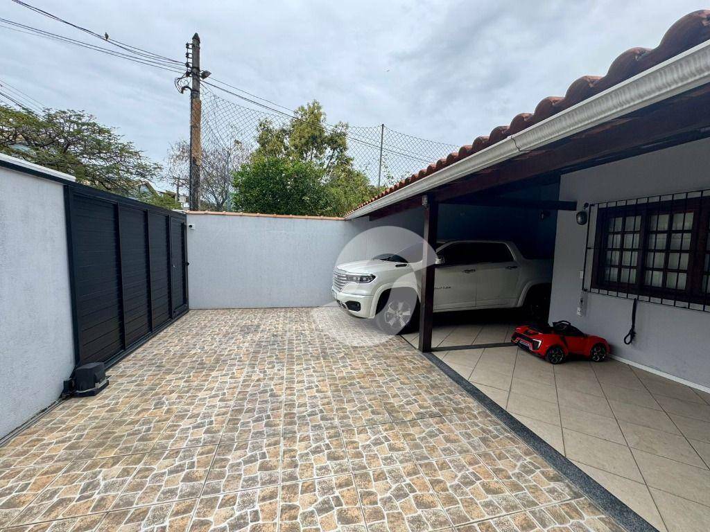 Casa à venda com 4 quartos, 200m² - Piratininga,Niterói