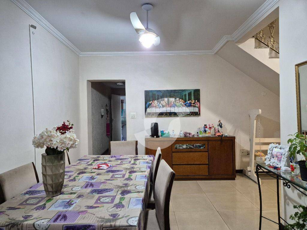 Casa à venda com 3 quartos, 180m² - Barreto,Niterói