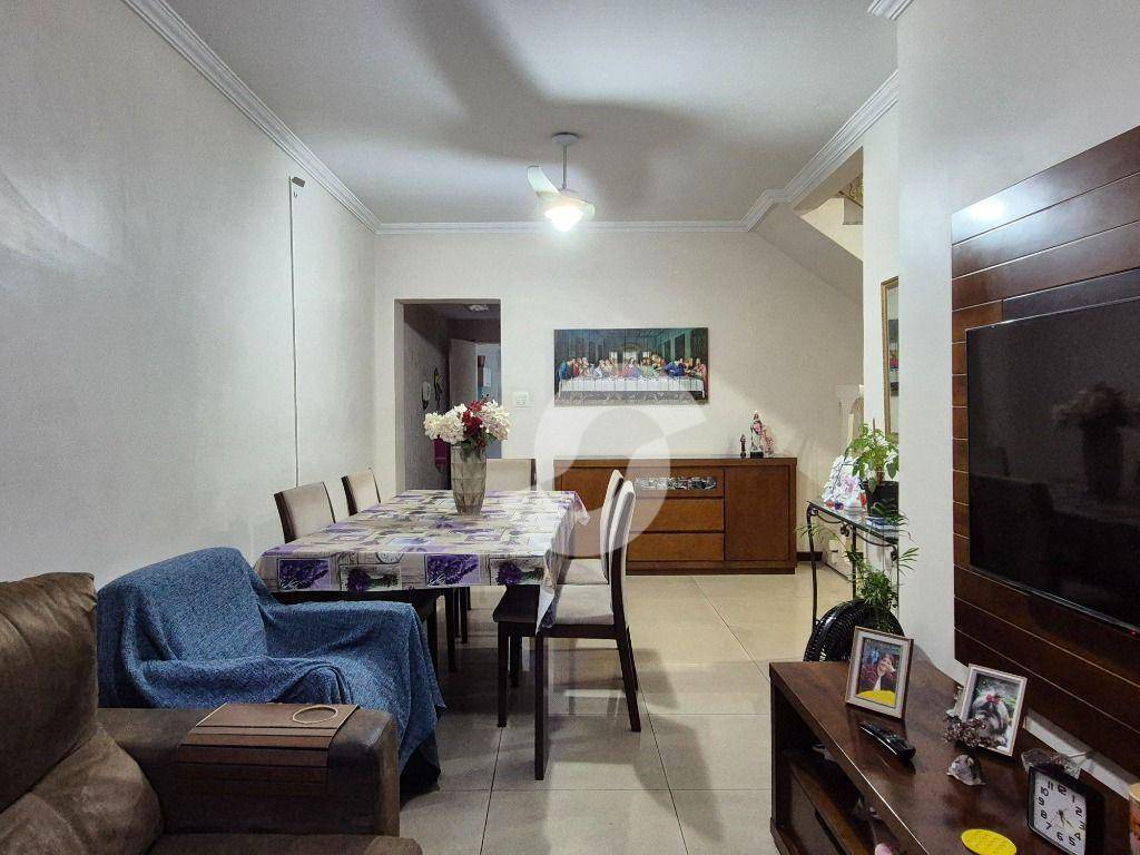 Casa à venda com 3 quartos, 180m² - Barreto,Niterói