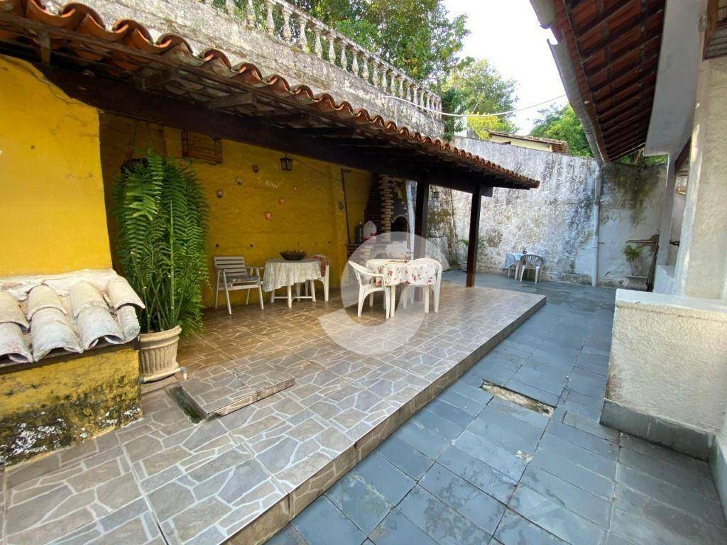  - CASA EM MARIA PAULA COM  QUARTOS
