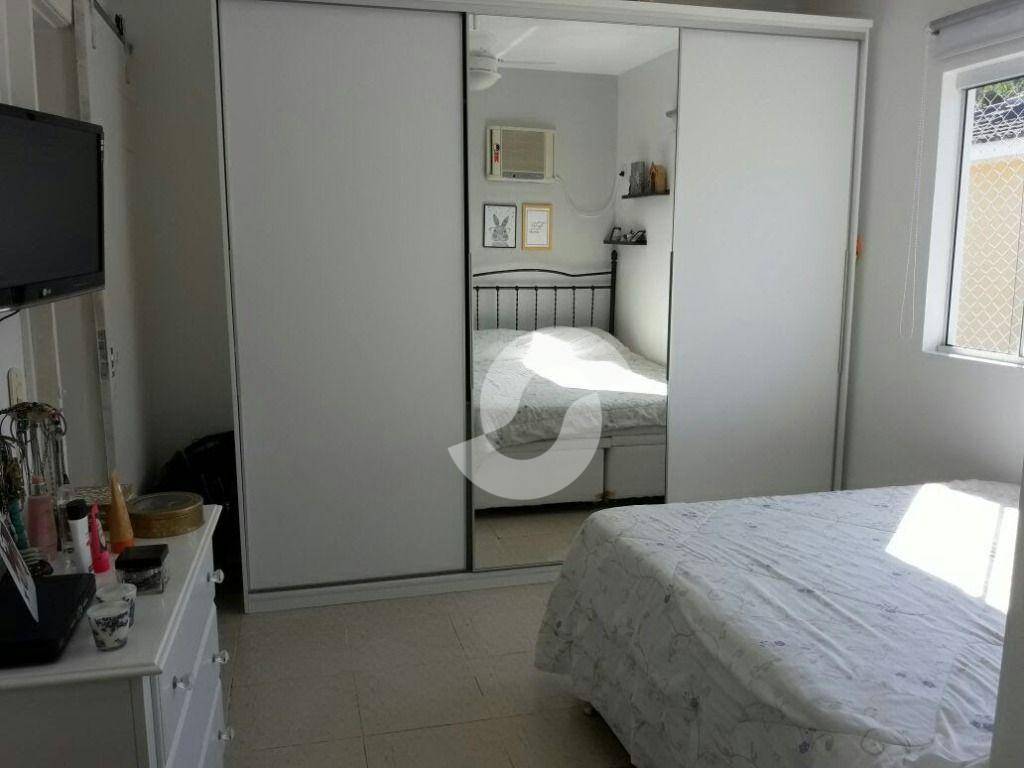 Casa à venda com 2 quartos, 74m² - Serra Grande,Niterói