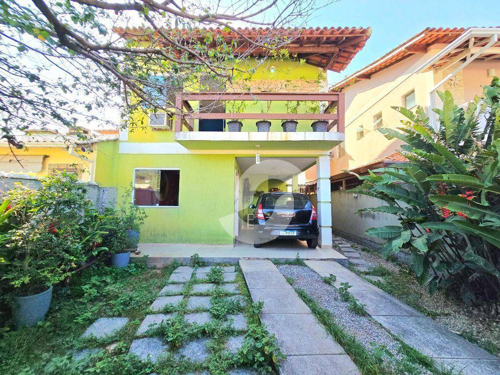 Casa à venda com 3 quartos, 150m² - Itaipu,Niterói