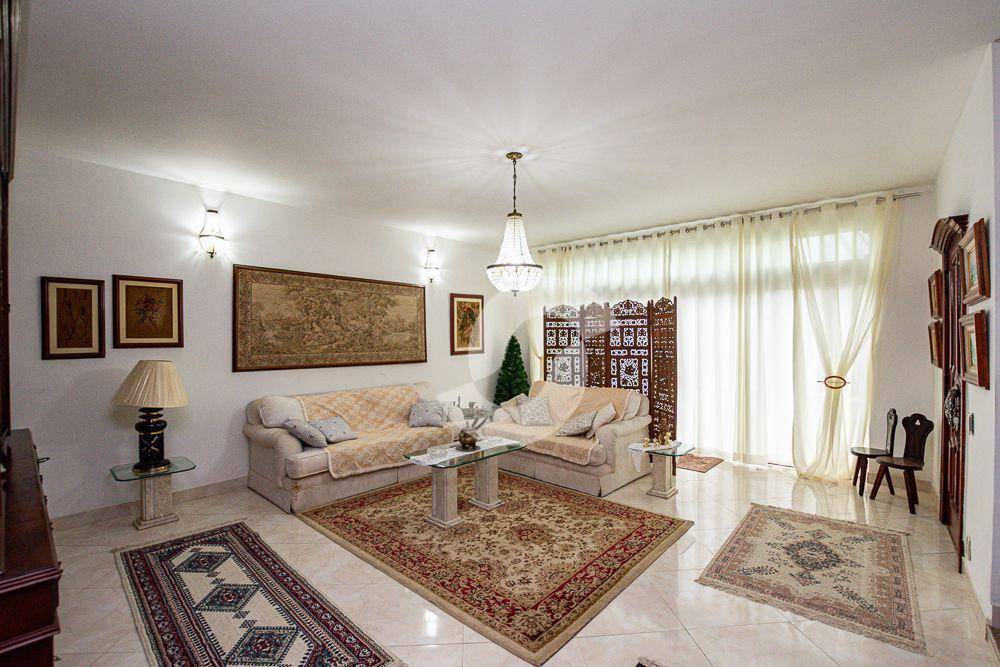 Casa à venda com 5 quartos, 720m² - Piratininga,Niterói