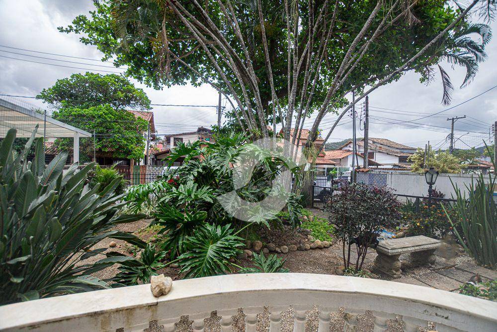  - Casa à venda, 720 m² por R$ 1.835.000,00 - Piratininga - Niterói/RJ