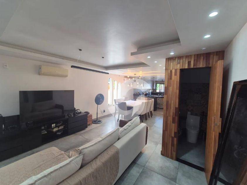 Casa à venda com 3 quartos, 164m² - Cafubá,Niterói