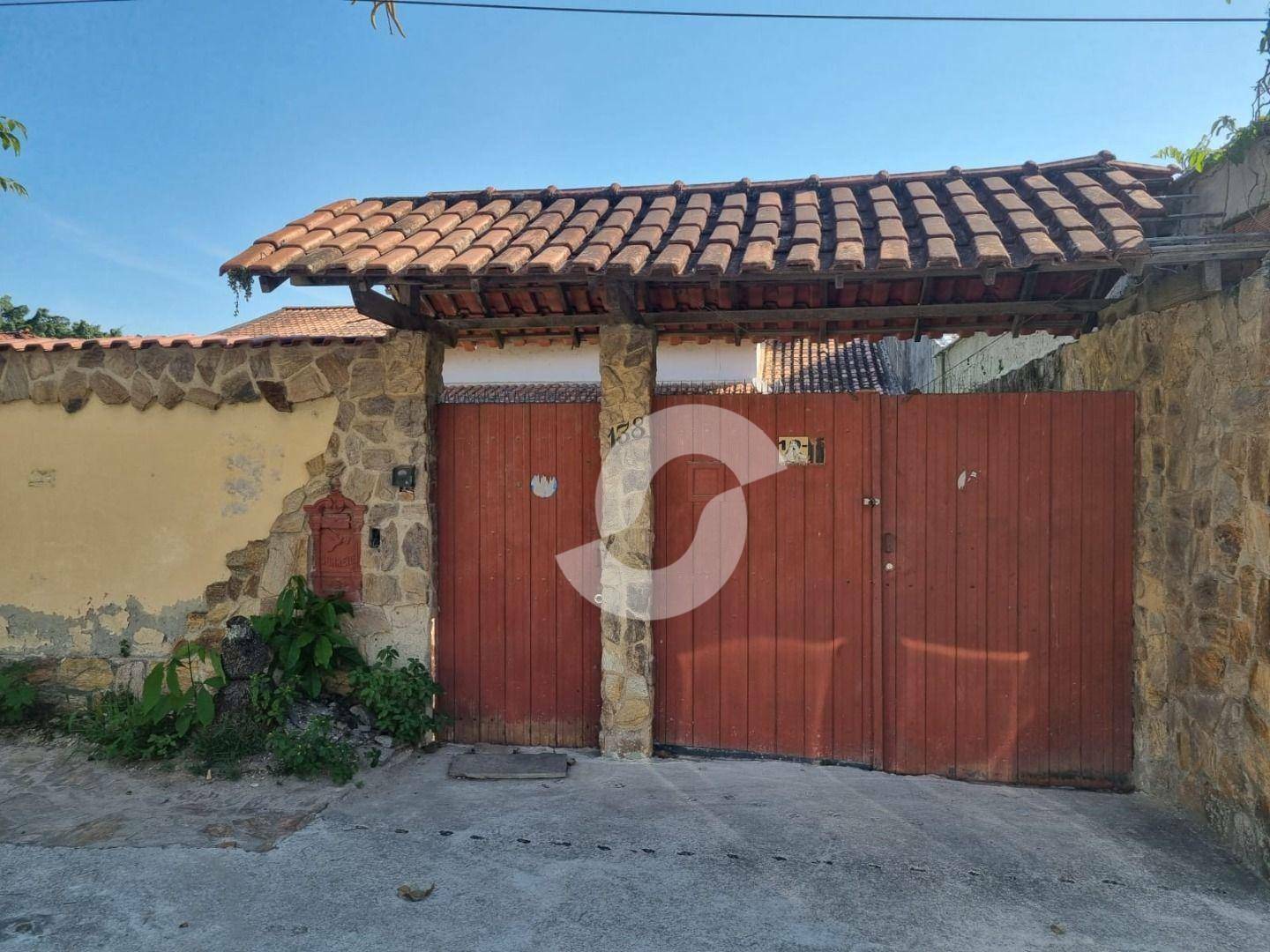 Casa à venda com 3 quartos, 188m² - Serra Grande,Niterói