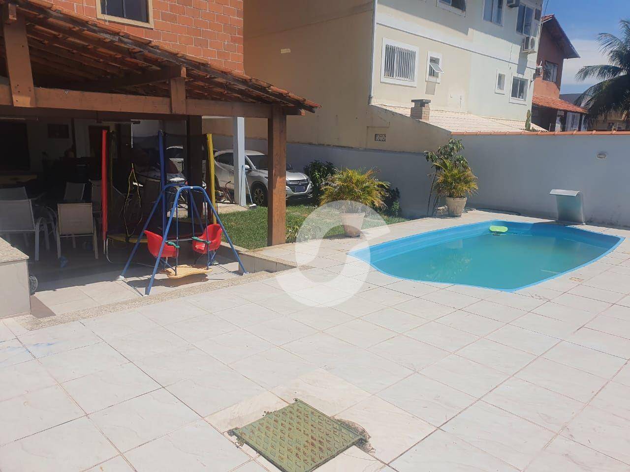 Casa à venda com 6 quartos, 210m² - Maravista,Niterói