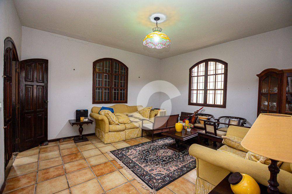  - Casa com 3 dormitórios à venda na entrada de Itacoatiara., 316 m² por R$ 1.250.000 - Itaipu - Niterói/RJ