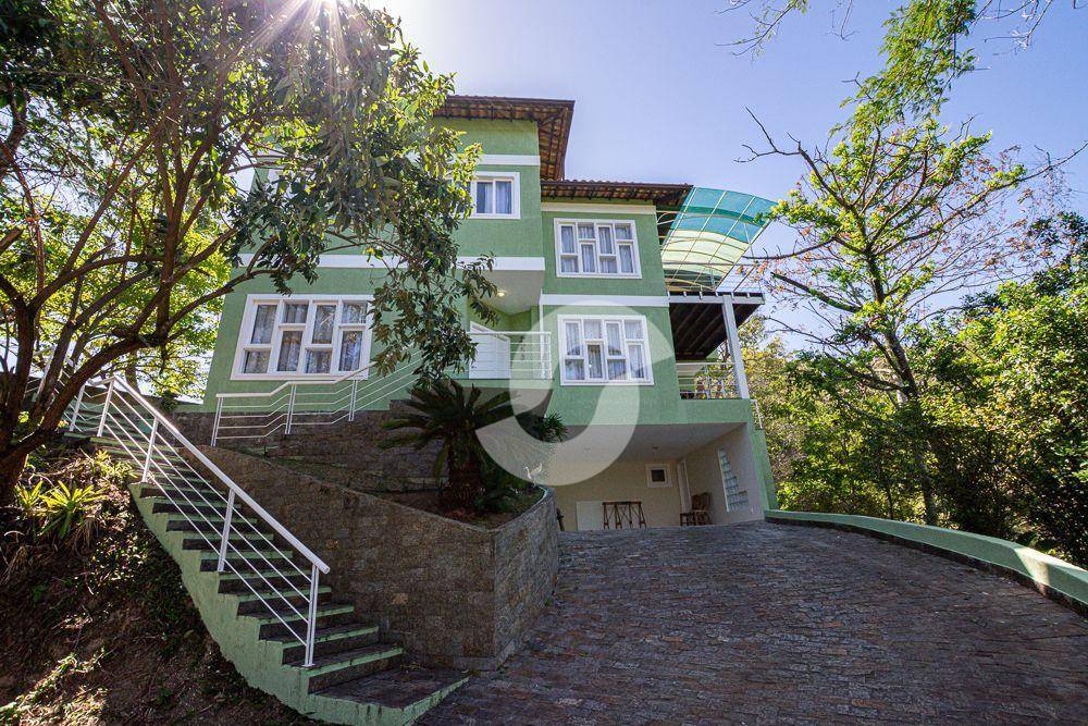 Casa à venda com 4 quartos, 218m² - Serra Grande,Niterói